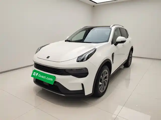2024 Lynk & Co 01