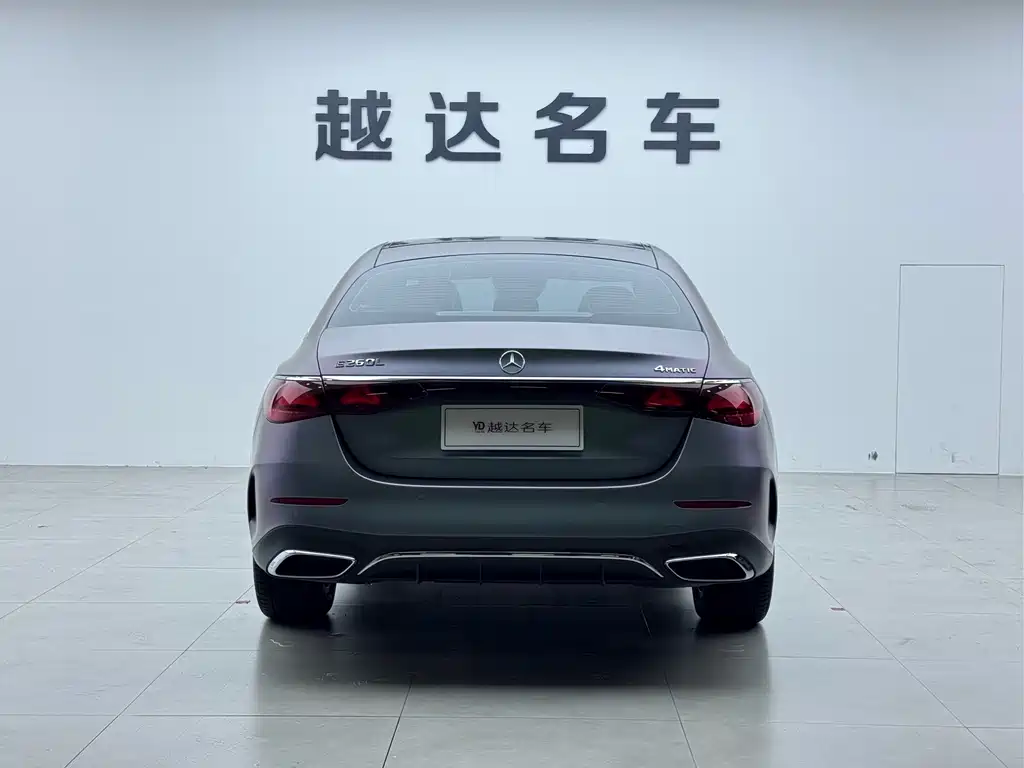Mercedes-Benz E-Class — миниатюра 20