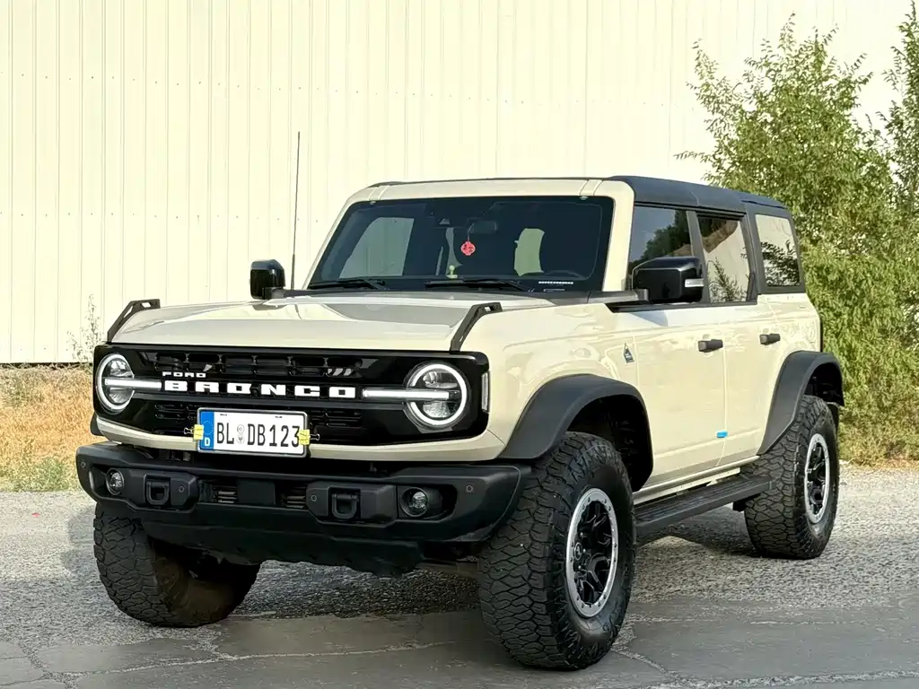 Ford Bronco