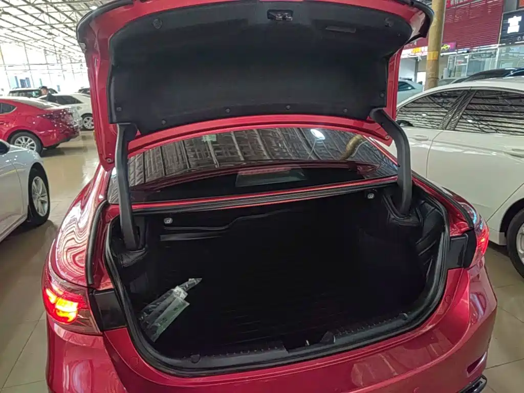 Mazda Atenza — миниатюра 19