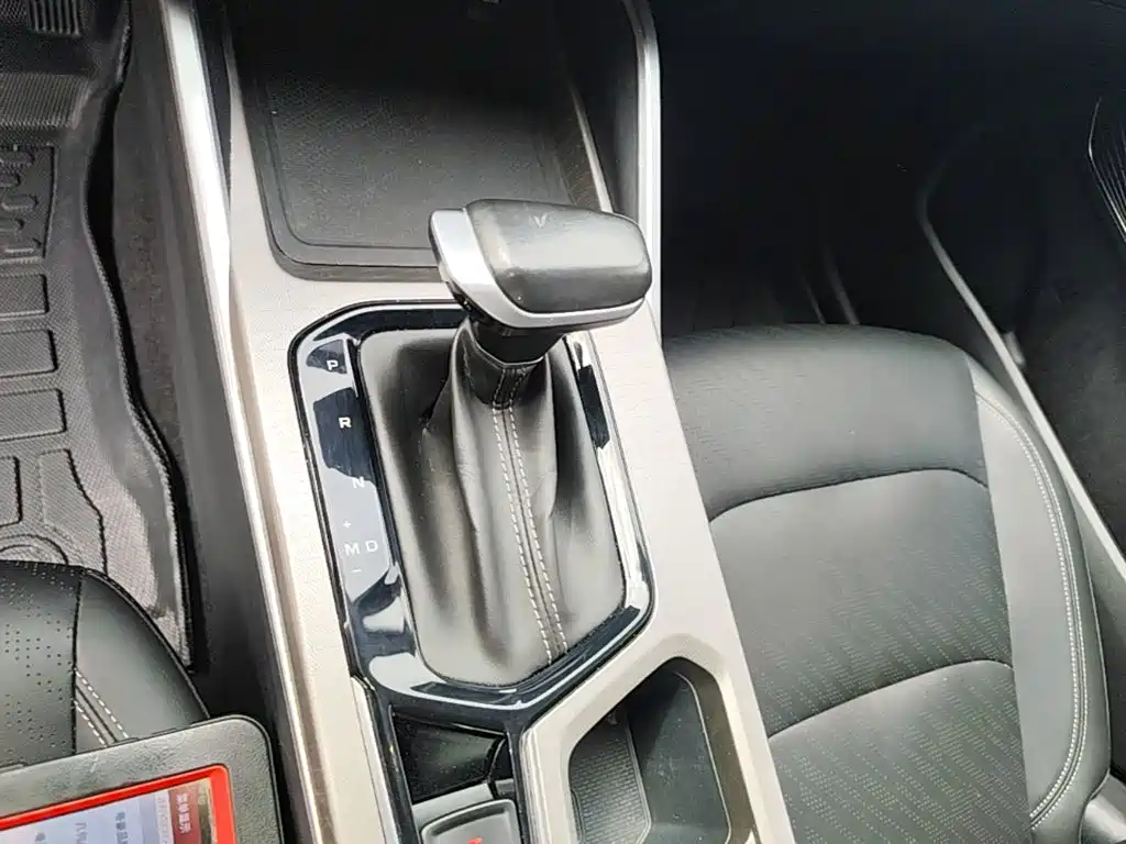 Geely Emgrand — миниатюра 14