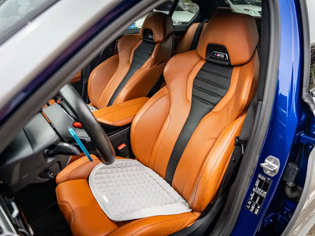 BMW M5 — миниатюра 16