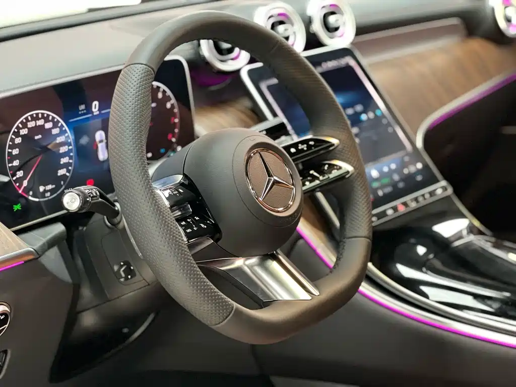 Mercedes-Benz GLC — миниатюра 7