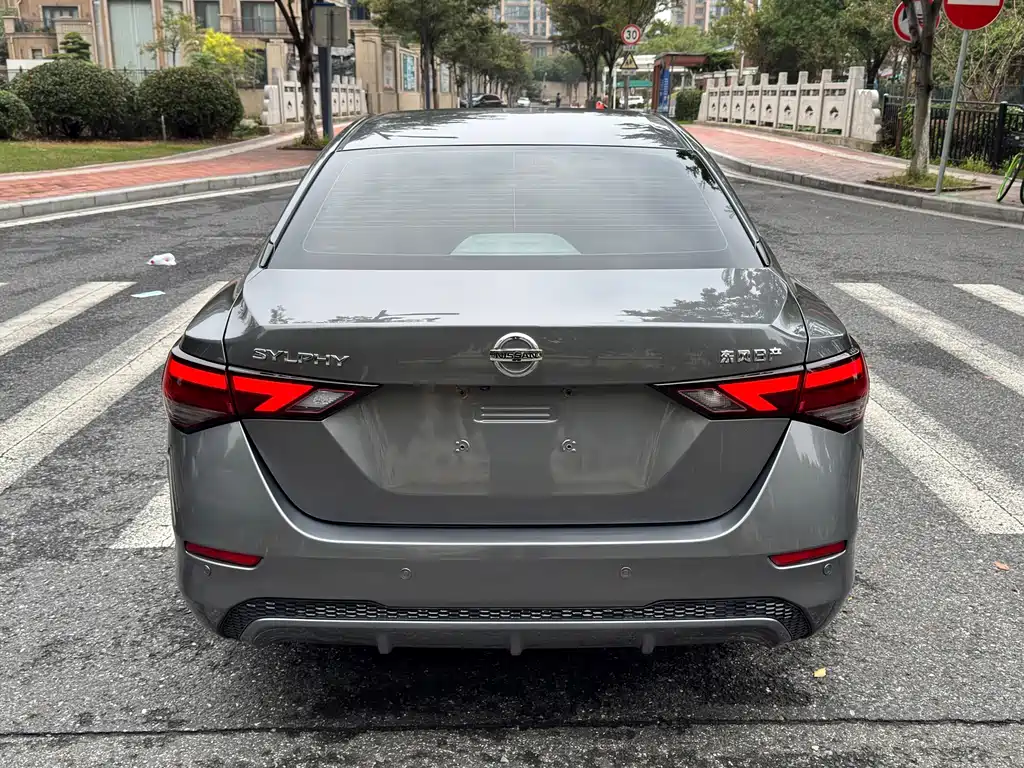 Nissan Sylphy — миниатюра 5