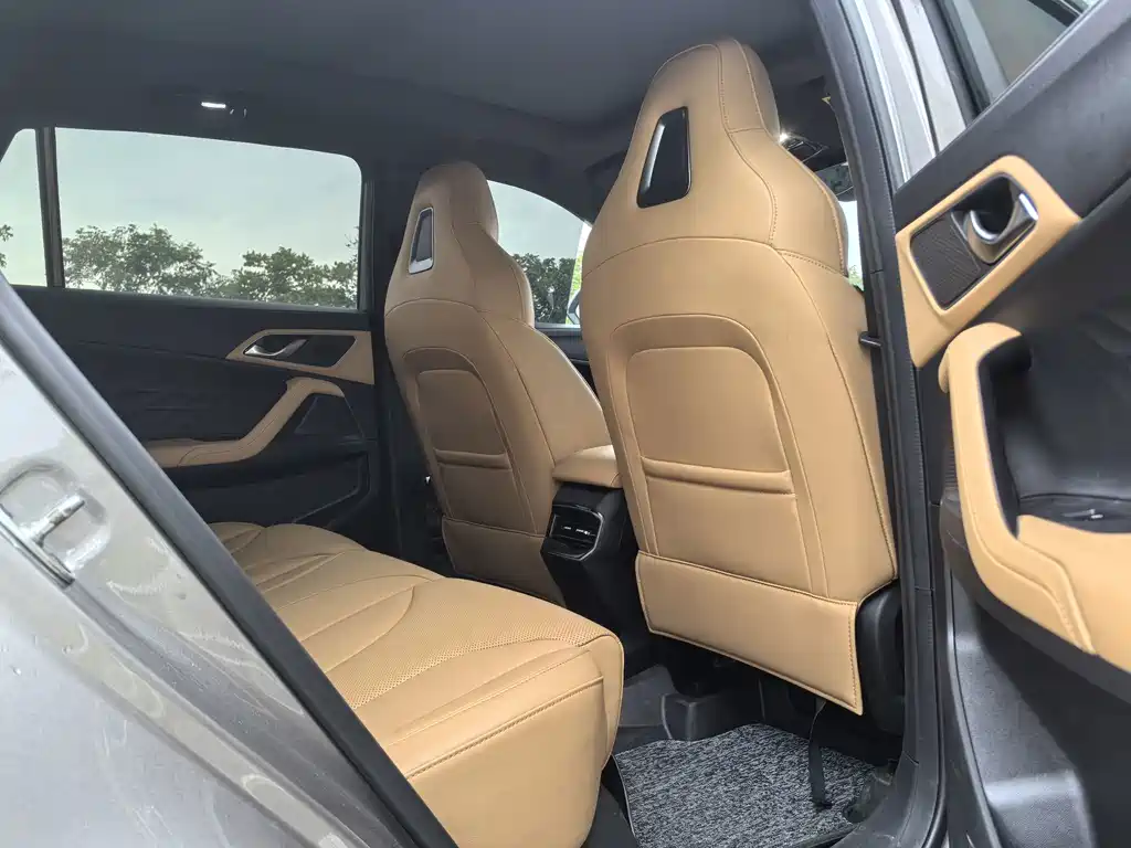 Roewe RX5 — миниатюра 5