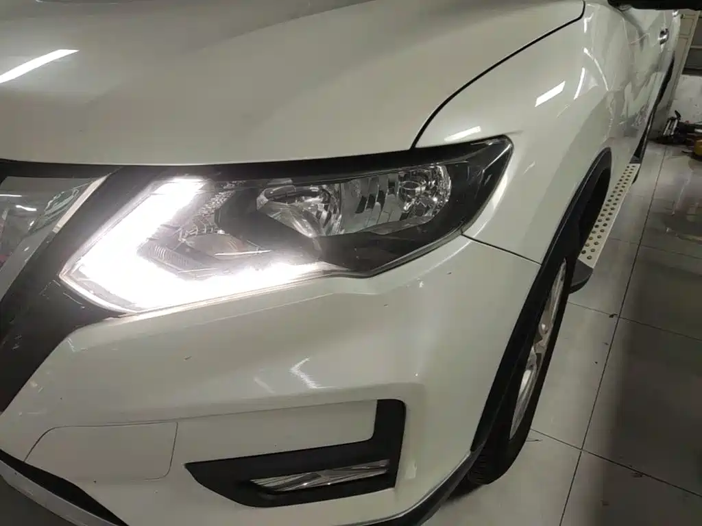 Nissan X-Trail — миниатюра 24