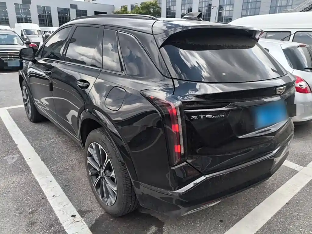 Cadillac XT5 — миниатюра 5