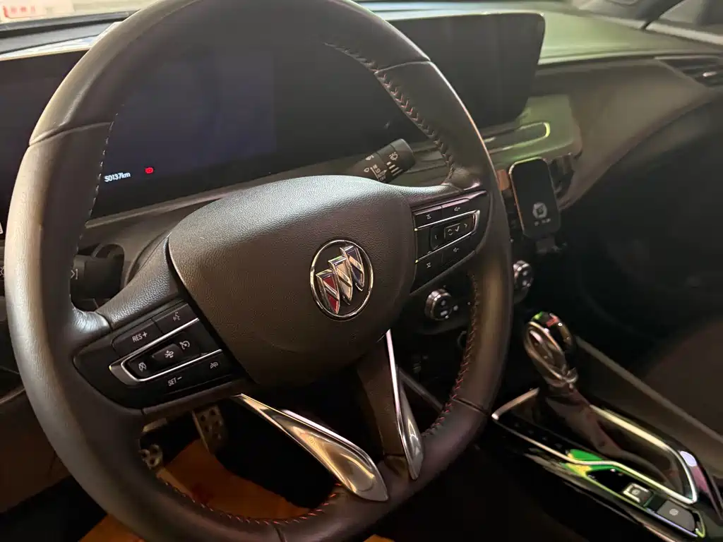 Buick Verano — миниатюра 17
