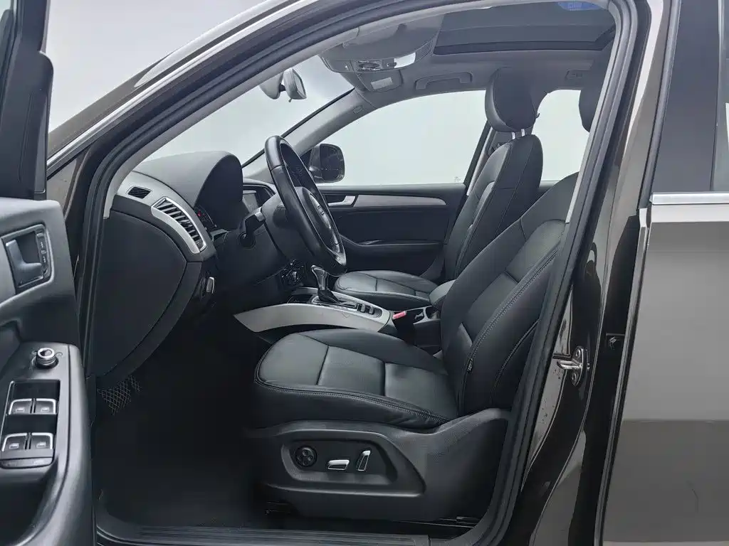 Audi Q5 — миниатюра 10