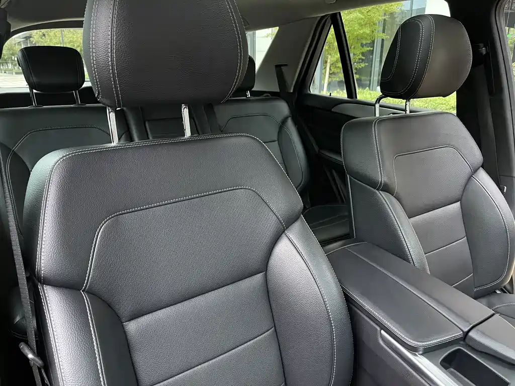 Mercedes-Benz M-Class — миниатюра 18