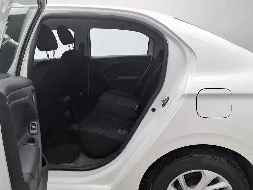 Peugeot 301 — миниатюра 15