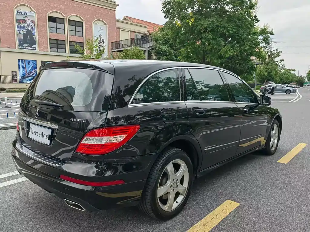 Mercedes-Benz R-Class — миниатюра 9