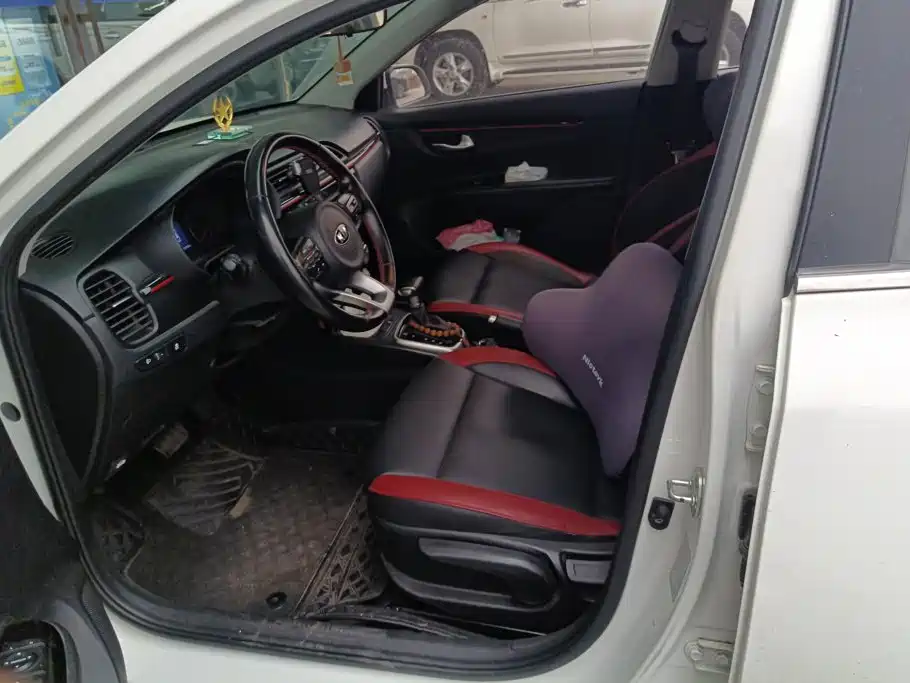 Kia KX Cross — миниатюра 9