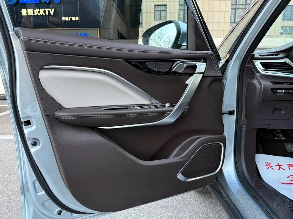 GEELY AUTOMOBILE JIAJIE