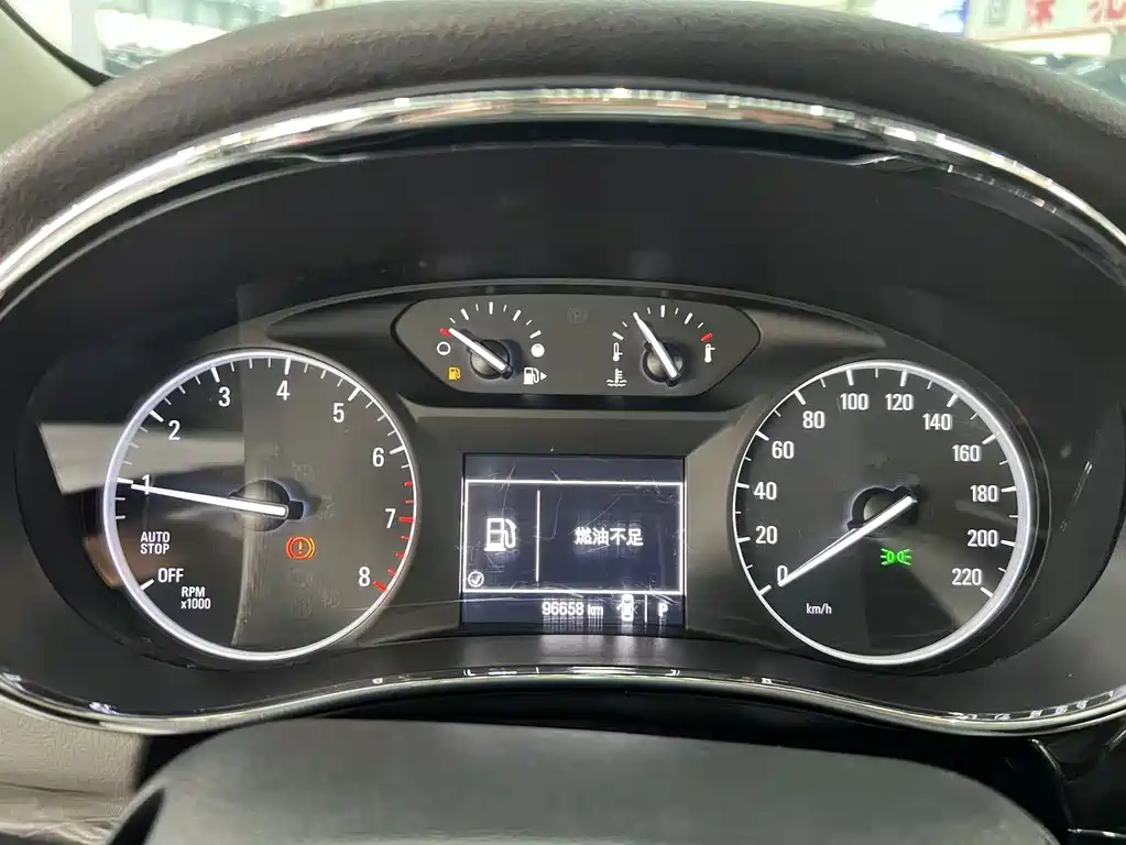 Buick Encore — миниатюра 12
