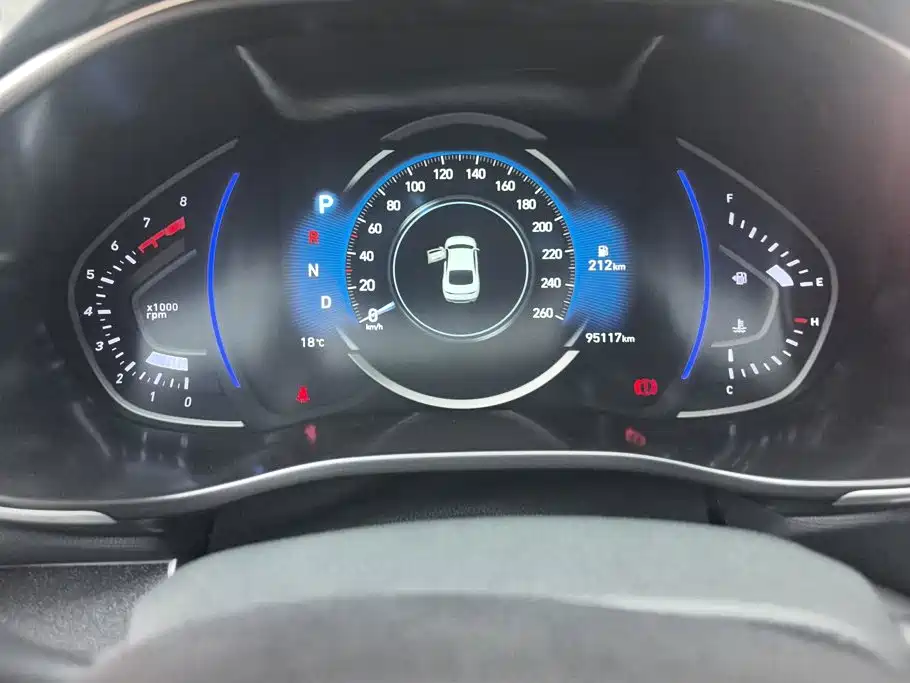 Hyundai Fista — миниатюра 14