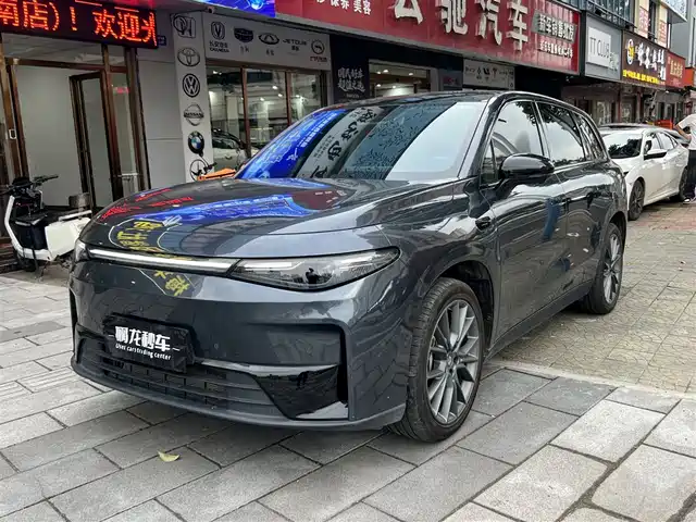 2025 Leapmotor C10