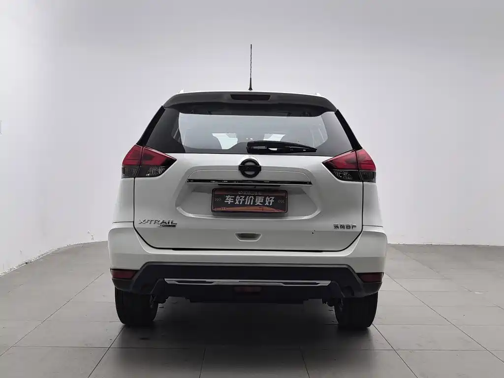 Nissan X-Trail — миниатюра 4