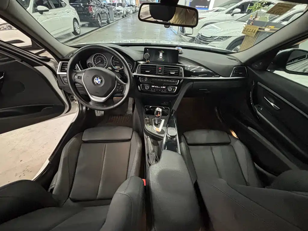 BMW 3 Series — миниатюра 5