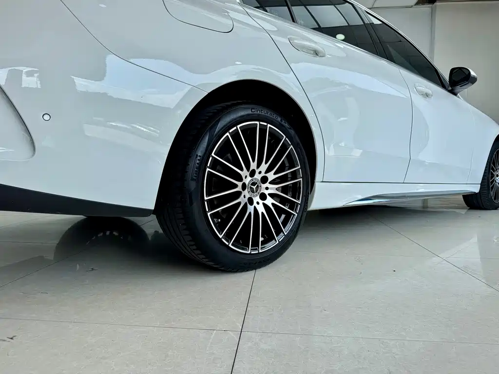 Mercedes-Benz C-Class — миниатюра 21