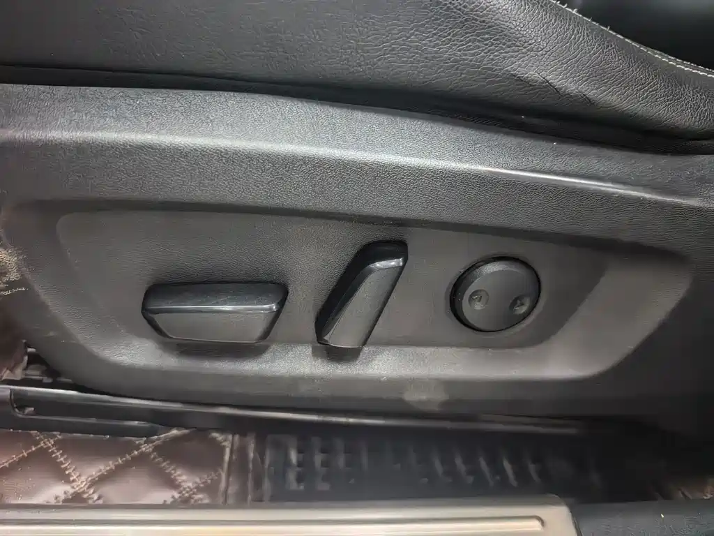 Nissan X-Trail — миниатюра 9