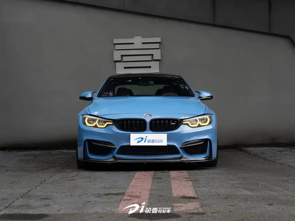 BMW M4 — миниатюра 3