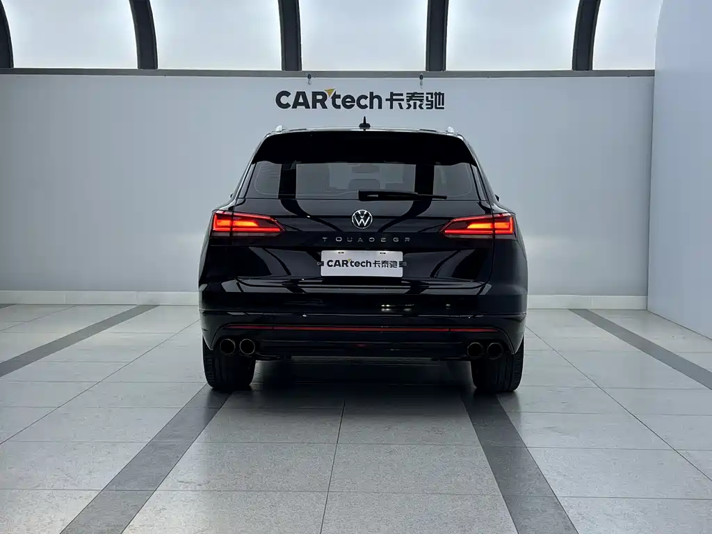 Volkswagen Touareg 2021 2.0TSI
