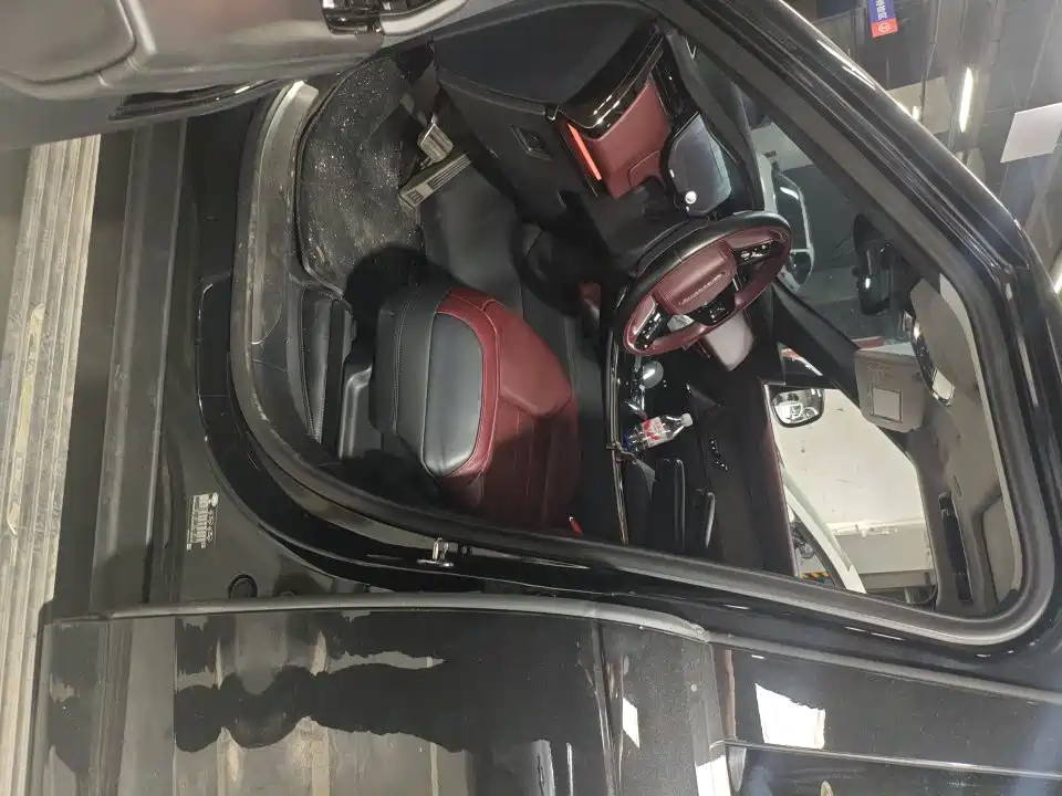 Land Rover Sport — миниатюра 7