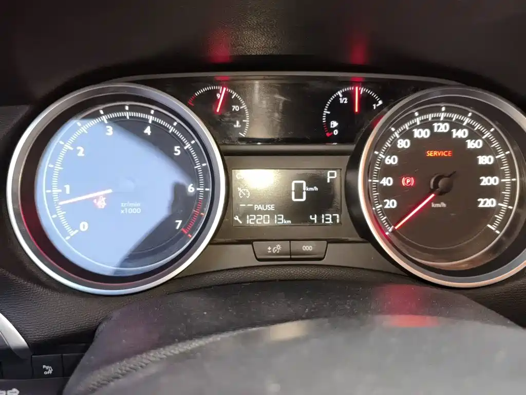 Peugeot 408 — миниатюра 12