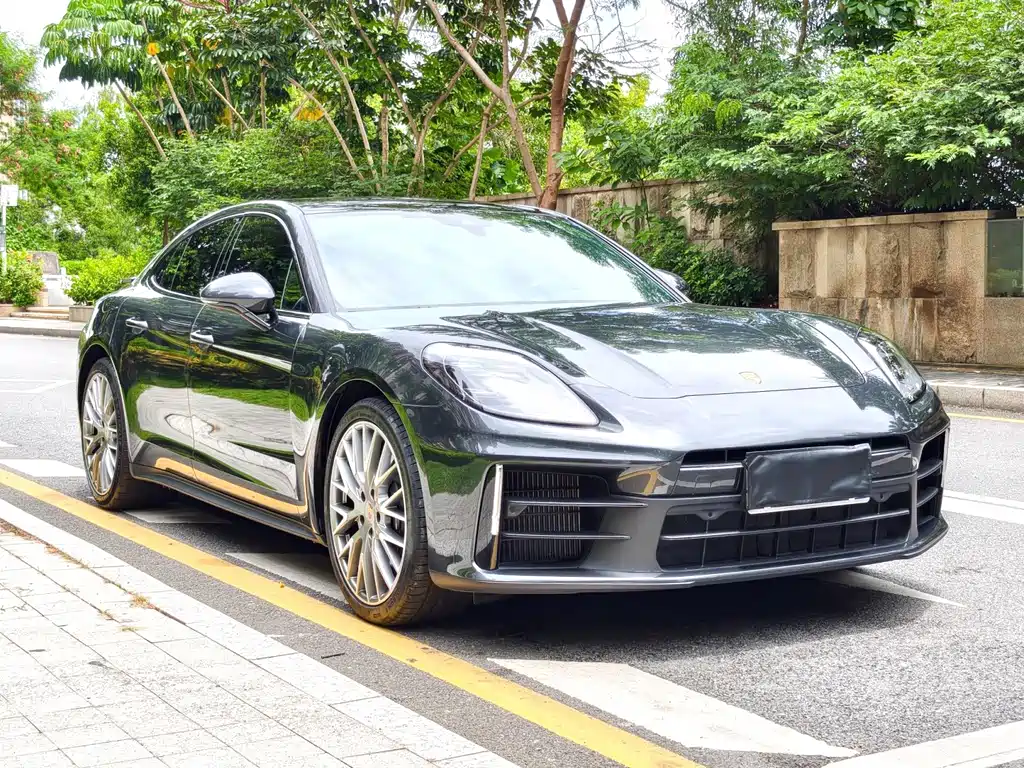Porsche Panamera — миниатюра 3