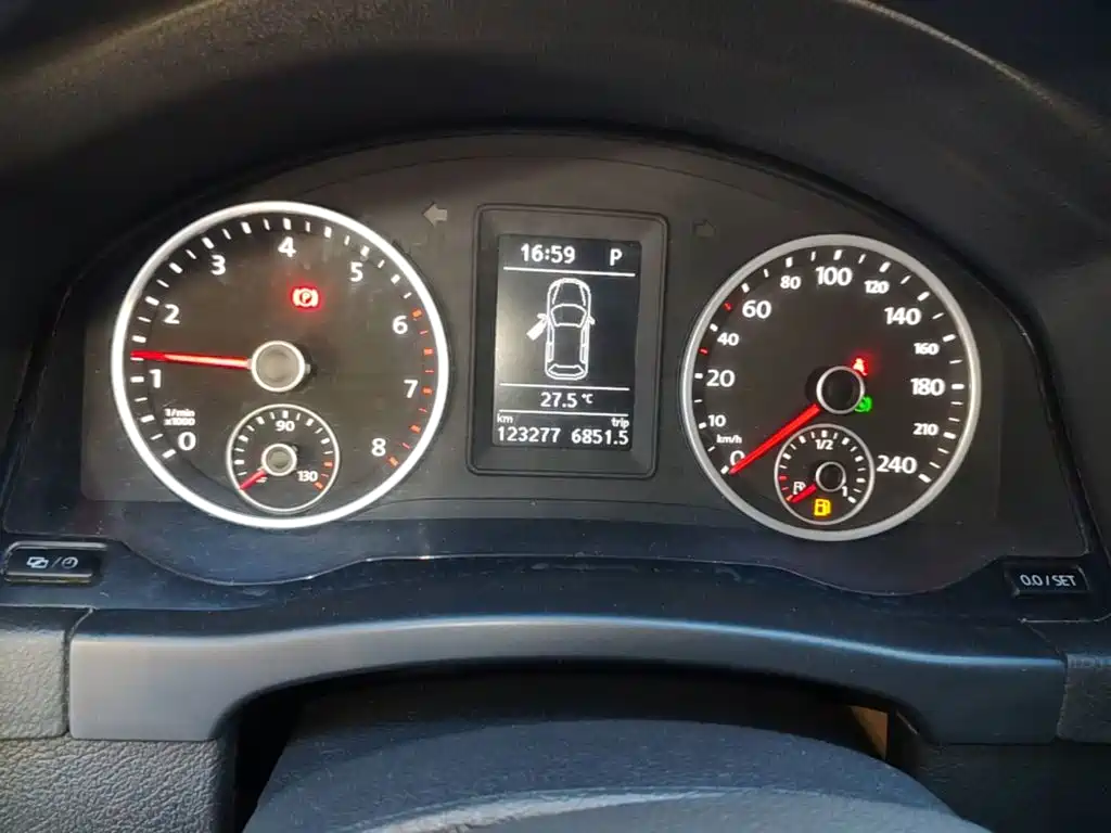 Volkswagen Tiguan — миниатюра 12