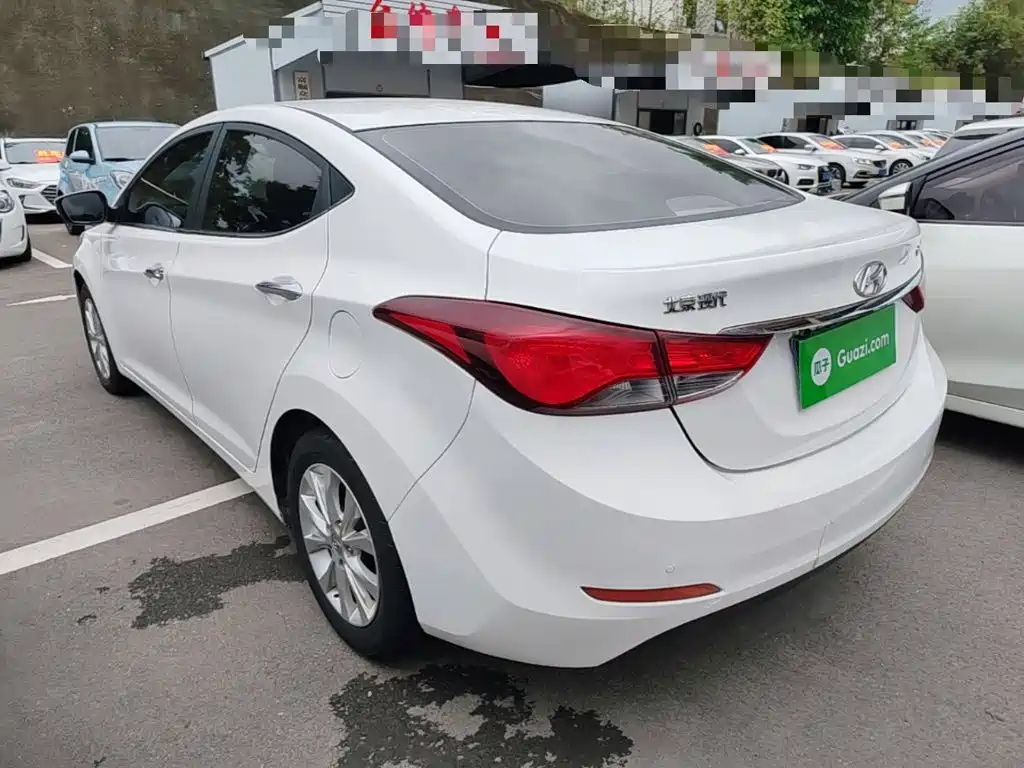 Hyundai Elantra Langdong — миниатюра 5