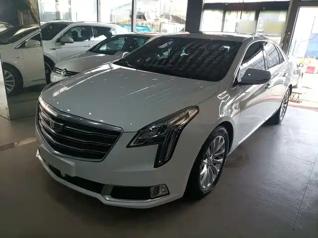 Cadillac XTS