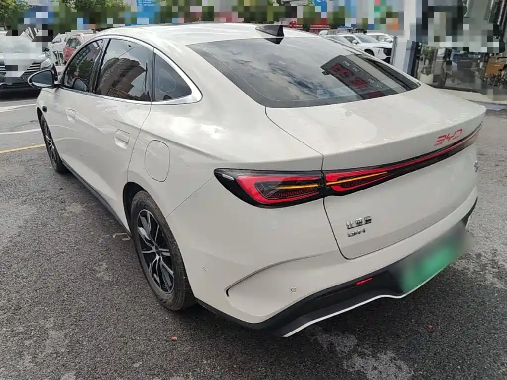 BYD Seal 06 06 2025 DM-i Smart Drive 120KM Premium