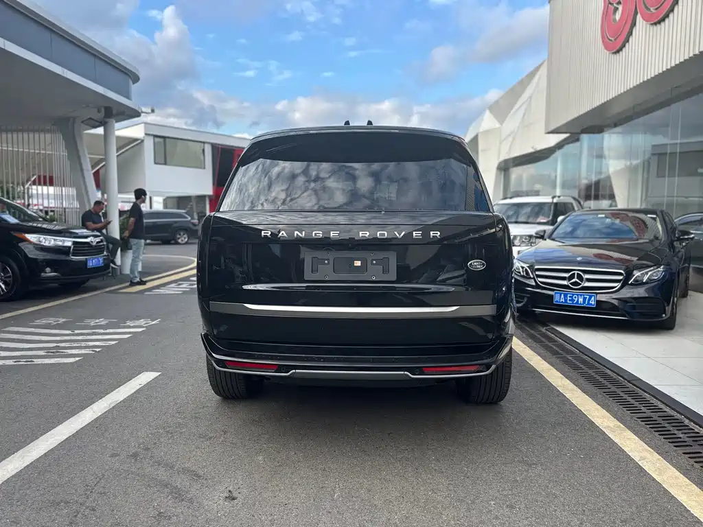 Land Rover Range Rover — миниатюра 11