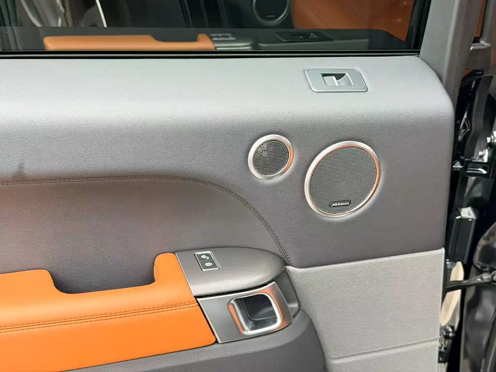 Land Rover Sport — миниатюра 33