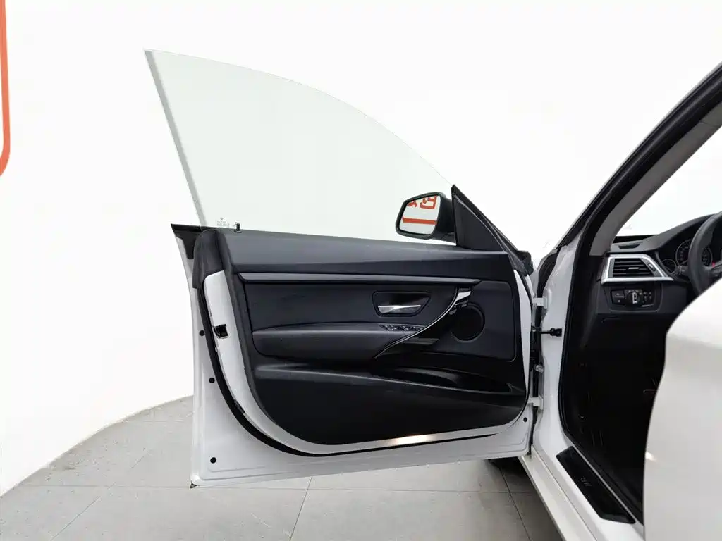 BMW 3 Series GT 3 GT 2018 320i Fashion
