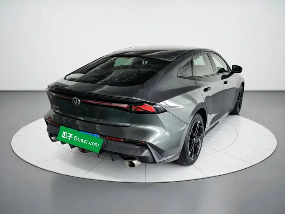 Changan UNI-V — миниатюра 4