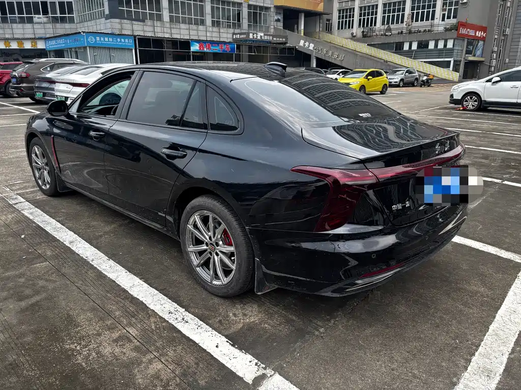 Hongqi Hongqi H5 — миниатюра 4