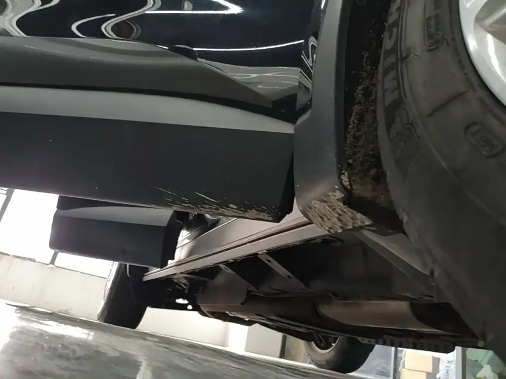 Buick Enclave — миниатюра 21