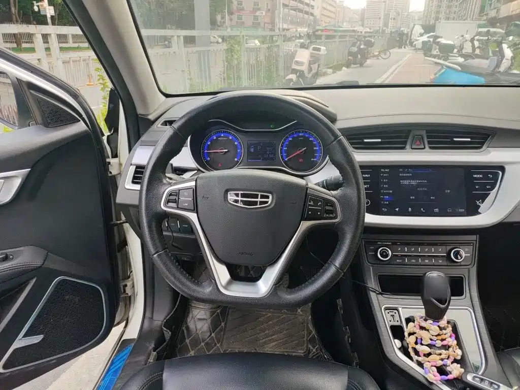 Geely Vision — миниатюра 6