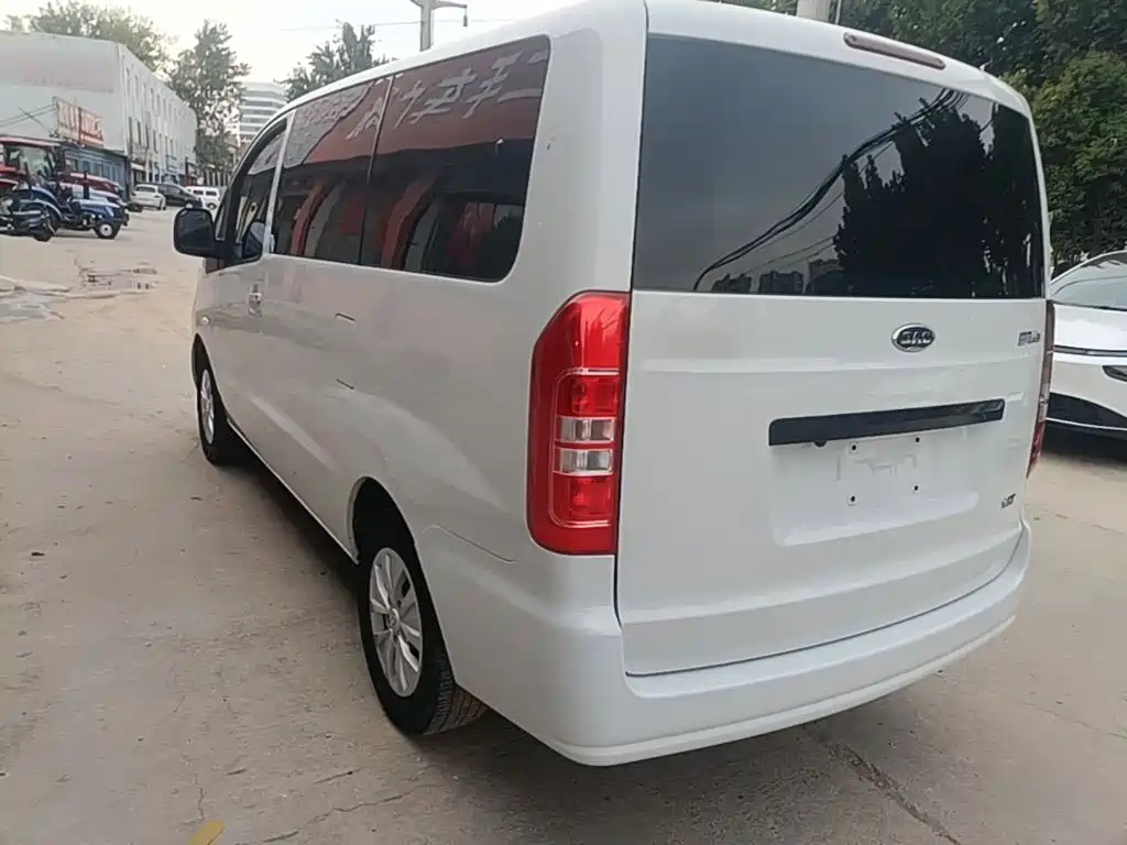 JAC Refine Refine M3 — миниатюра 5