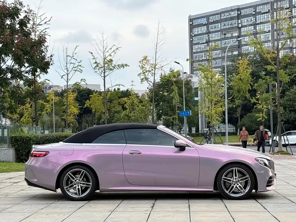 MERCEDES-BENZ E CLASS