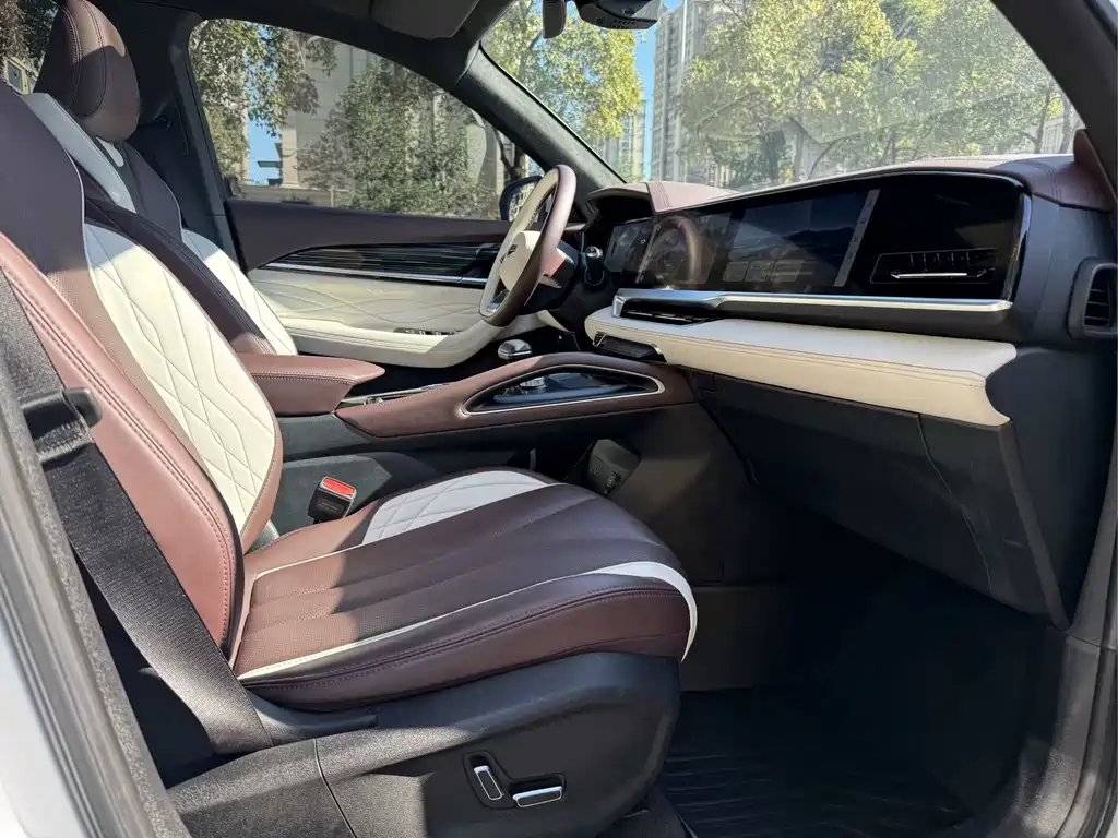 GEELY AUTOMOBILE XINGYUE L