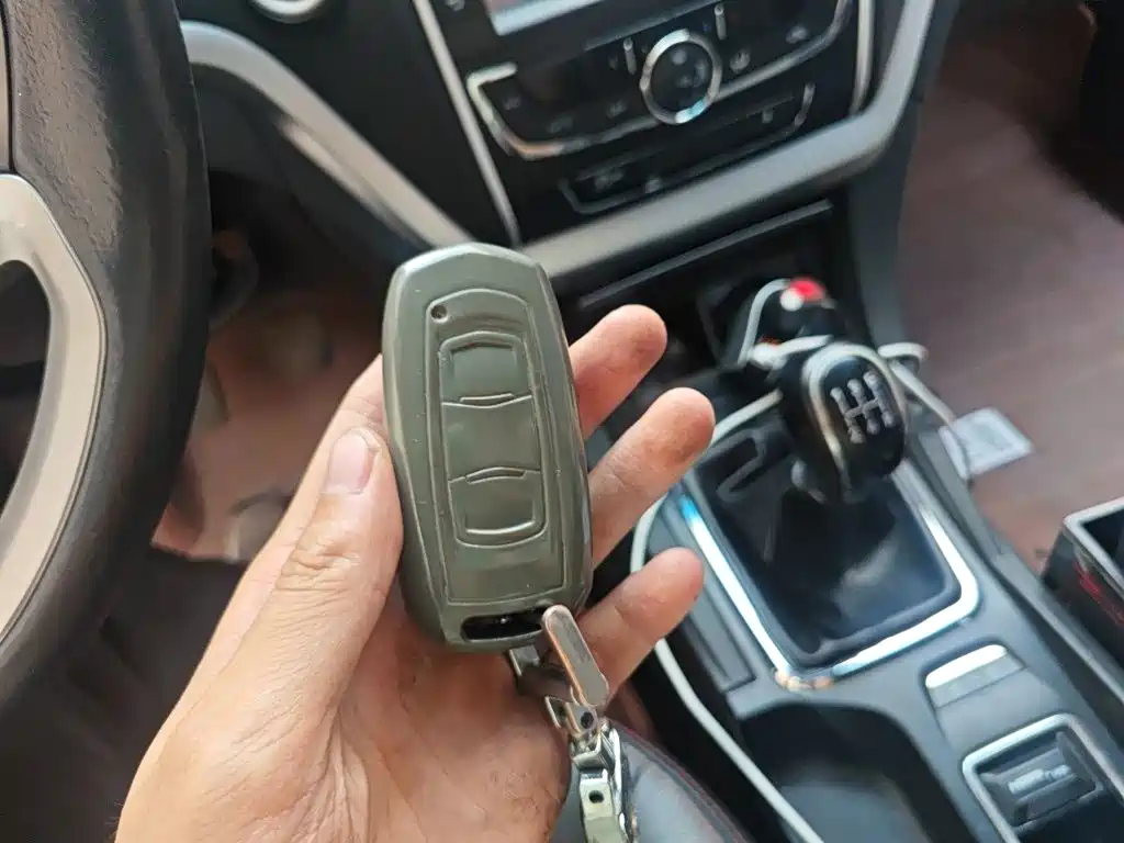 Geely Emgrand — миниатюра 9