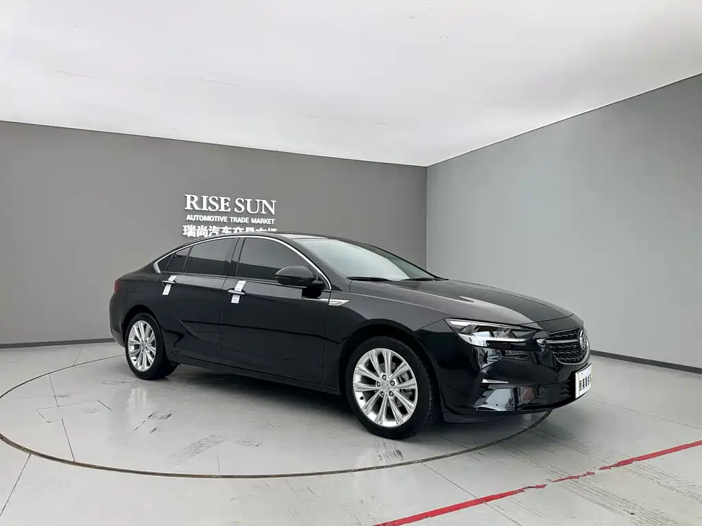 Buick Regal 2023 652T Smart