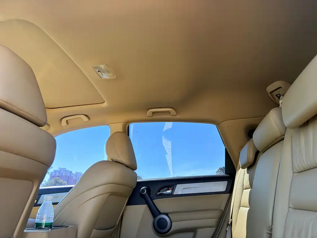 Honda CR-V — миниатюра 6