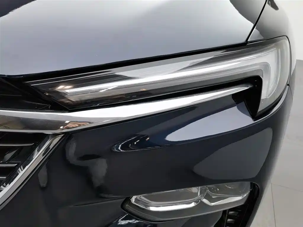 Buick Enclave 2020 28T Flagship