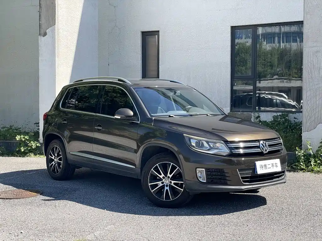 Volkswagen Tiguan — миниатюра 2