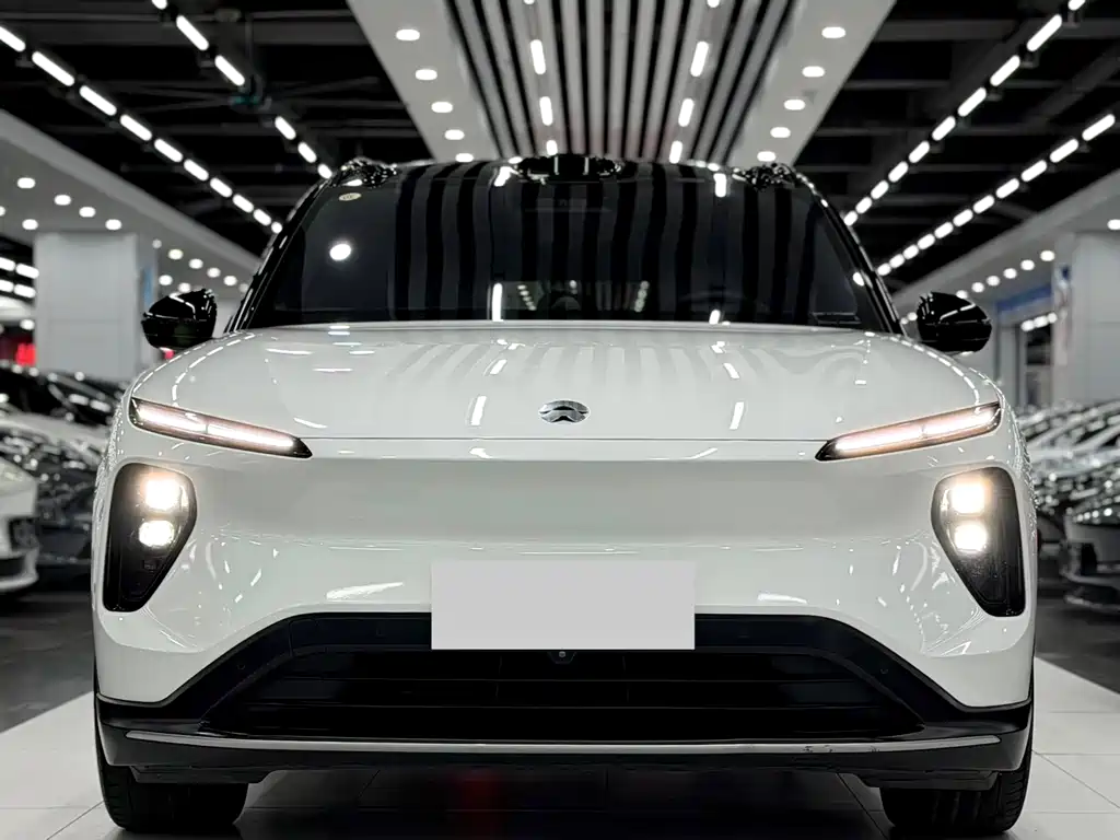 NIO ES6 — миниатюра 2